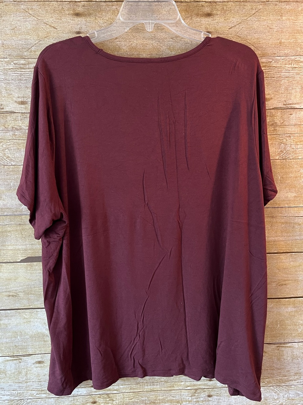 Old Navy Luxe XXL Maroon Burgundy T-Shirt Tee V-Neck Size XXL EUC - Picture 5 of 6